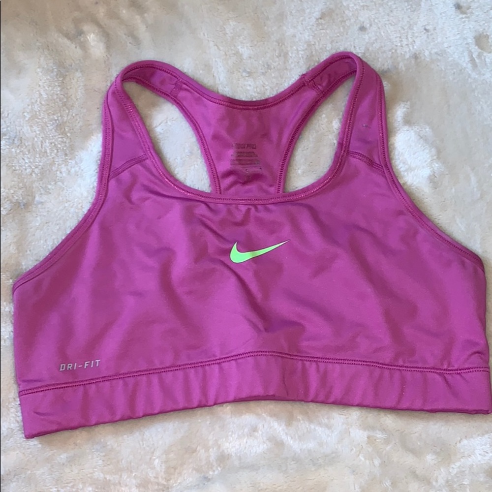 nike sports bra